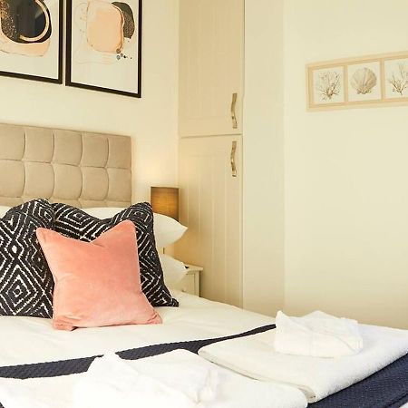 Sea View Serenity Breath Taking Sea View Sleeps 4 Scarborough Luaran gambar